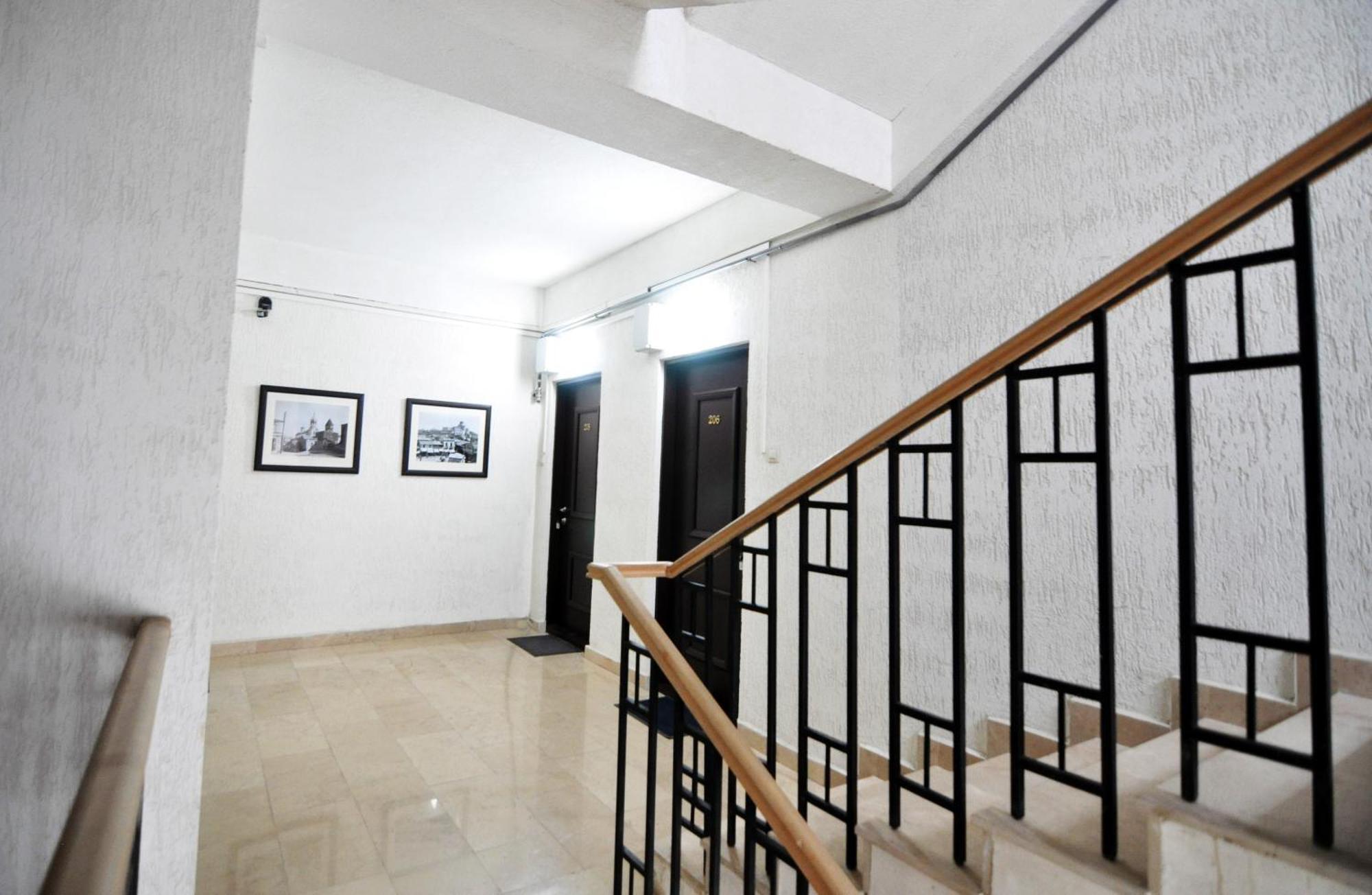 Apartment In The City Of טביליסי מראה חיצוני תמונה
